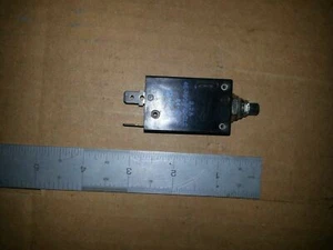 EATON 3.2A 45-700-PI0-CL2 84-IIII - Picture 1 of 4