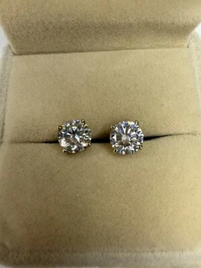 100% AUTHENTIC SOLID 14K YELLOW GOLD 2CT VVS MOISSANITE SOLITAIRE STUD EARRINGS - Picture 1 of 24