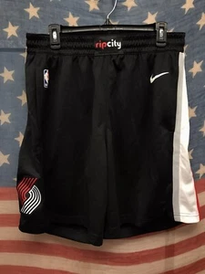 Nike NBA Portland Trail Blazers Rip City Authentic Size 38 Large Dri-Fit Shorts - Picture 1 of 9