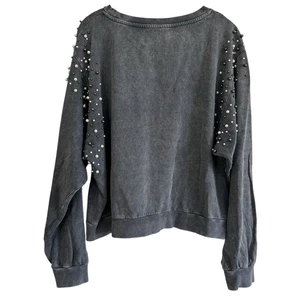 Pearls on Gray Crop Sweatshirt Women M Relaxed boxy Fit Soft by Lindex UK - Picture 1 of 8