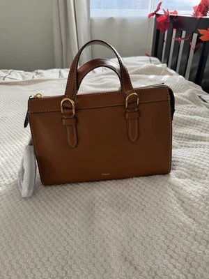 Bolso Bandolera FOSSIL Cuero Genuino Marrón Tessa Cartera Cremallera Nuevo con Etiquetas $295 Foto 1 de 4