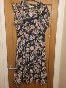 Ladies navy floral dress by Apricot BNWT size 22 - Picture 1 of 4