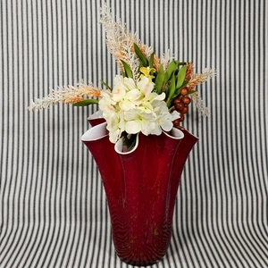 Vintage Taschentuch Vase (121/2"), gefasst Kristall (rot\weiß) - Murano? (ca. 60er Jahre) - Bild 1 von 19