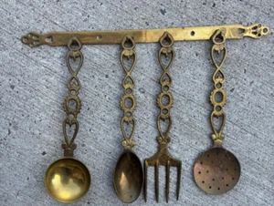 Vintage Brass Kitchen Spoon Fork Wall Hanging Home Decor - Bild 1 von 2