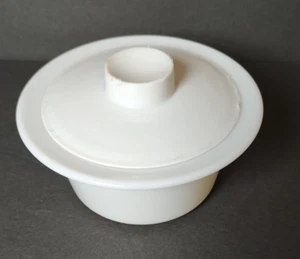 Vintage Pyrex Round Butter Dish Tub with Lid White 5.5" Diameter - Picture 1 of 8