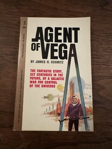 Agent Of Vega by James H. Schmitz, 1962 Permabook PB Edition - Picture 1 of 9