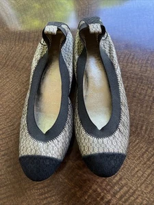 CHANEL GLITTER BLACK GOLD STRETCH TOE CAP BALLET FLATS 38 1/2 - Picture 1 of 14