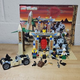LEGO Adventurers Mummy's Tomb 5958 Complete Set w/ Minifigures, Vintage