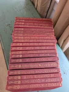 Antique William Shakespeare 19 Red Books  - Booklovers Edition Various Titles - Picture 1 of 24