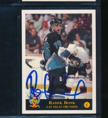 1994 Classic #200 Radek Bonk Las Vegas Thunder Signed Autograph (FR59) SWSW6 - Image 1 of 2