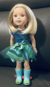 American Girl Gummistiefel Wishers Camille Puppe mit Outfit & Stiefeln blaue Lippen, Nägel - Bild 1 von 9