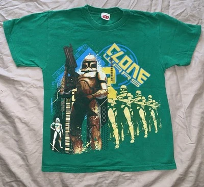 Star Wars CLONE WARS Youth Med Vintage LucasFilm green QHW cotton T shirt 17x22 - Image 1 of 4