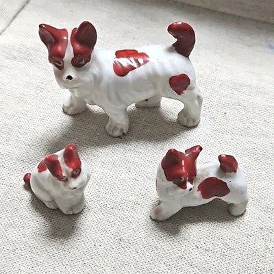 Lote de 3 estatuillas vintage años 40 Japón Antropomórfico Terrier perro cachorro Foto 1 de 4