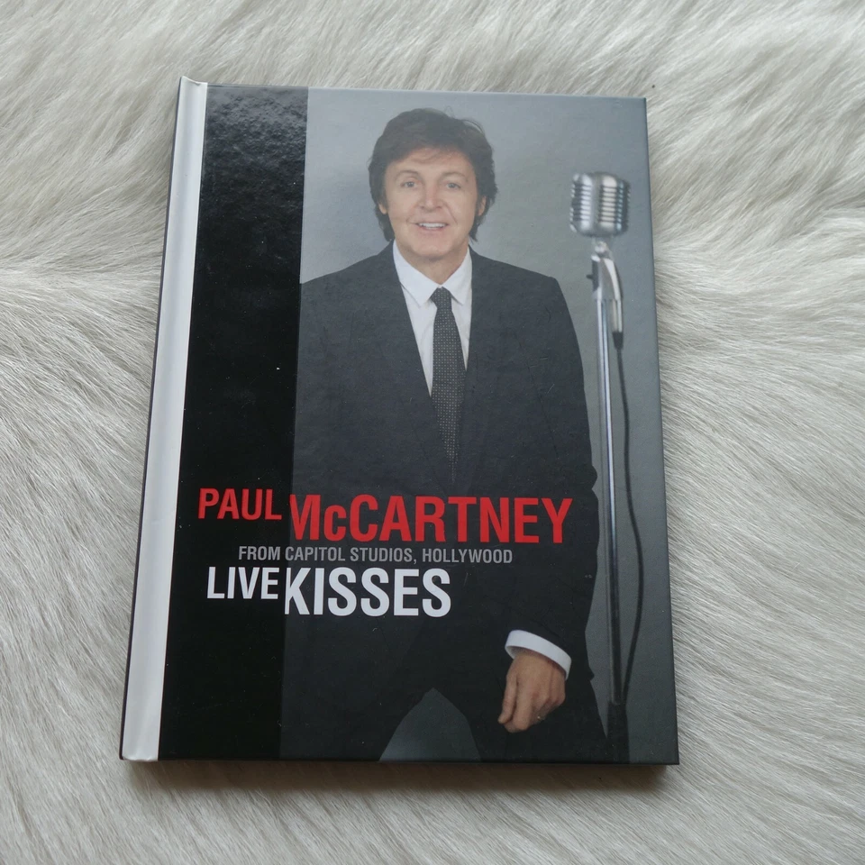 PAUL MCCARTNEY LIVE KISSES Dvd Paul McCartney Dvd Paul McCartney Documentary - Image 1 of 4