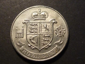 Texas Instruments Trial (DM size), 23.5 mm, Value number 3, Royal Mint - Picture 1 of 3