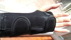 Wrist Brace with Splint relief Carpal Tunnel Syndrome LEFT HAND ONLY AVAILABLE - Bild 1 von 4