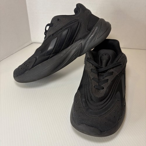 Scarpe Adidas Ozelia El C All Black AH04742 nere Carbon Core nere taglia 2 bambini