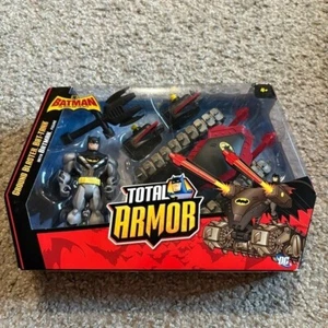 Batman: The Brave and The Bold Ground Blaster Bat-Tank Vehicle with Batman NEW - Picture 1 of 4