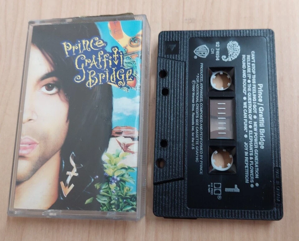 PRINCE K7  " Graffiti Bridge " WARNER BROS. Canada 1990' - Image 1 of 1