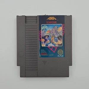 *FLAWED* Mega Man NES Game Cartridge Capcom Nintendo Entertainment System - Picture 1 of 4