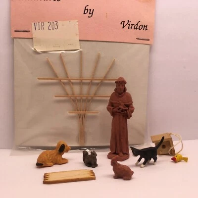 1:24 Scale Dollhouse Garden Miniatures St Francis, bird house, trellis, animals - Image 1 of 4