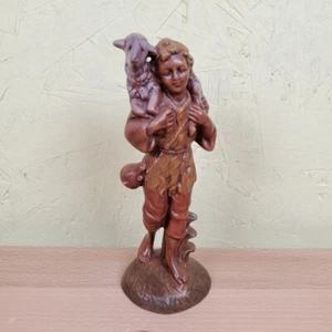 Vintage Atlantic Form Weihnachtskrippe Keramik Ersatz Hirte mit Lamm Figur. - Bild 1 von 7