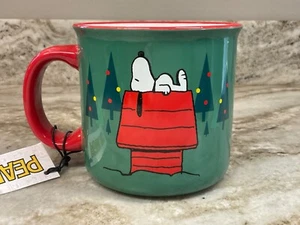 Large Coffee Mug Peanuts Snoopy On Red Doghouse Woodstock With Candy Cane. New. - Picture 1 of 15