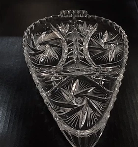 VTG. 30'S LG CUT GLASS CARROT ( XMAS TREE) SHAPE SECTIONED RELISH DISH 12.75 X 8 - Picture 1 of 12