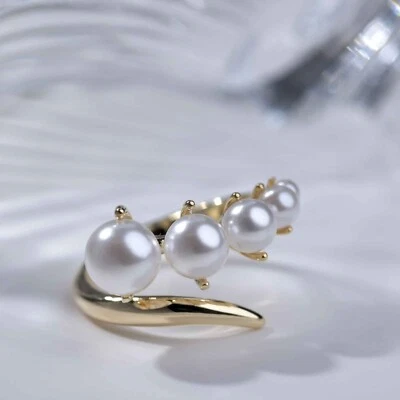 18K Yellow Gold gp open band a string of pearls ring free US size 6 to 8 Foto 1 de 4