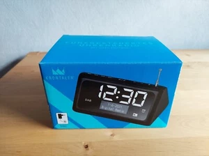 Funkgesteuertes Uhrenradio mit DAB+ Empfang - Bild 1 von 6