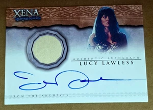 The Quotable Xena Warrior Princess AC4 Lucy Lawless Costume Autograph - Picture 1 of 2
