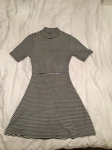 Topshop skater dress black & white stripes, size 4 - Picture 1 of 2