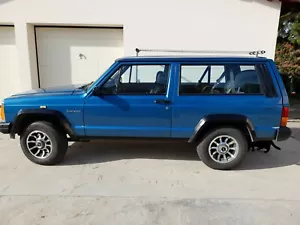 auto Jeep cherokee - Foto 1 di 8