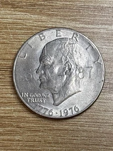 1976 P Type 1 "Ike" Eisenhower Bicentennial Dollar BU #5221 - Picture 1 of 2