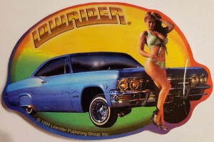 LOWRIDER--2 PUERTAS--NUEVO--Pegatina de máquina expendedora prismática vintage (1999) (#723) - Imagen 1 de 2