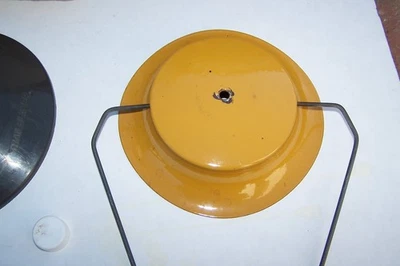 Trailblazer Gold Bond color vent and bail - image 1 of 4