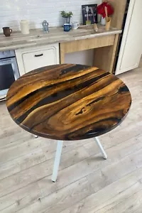 Mesa de comedor redonda hecha a mano de resina epoxi | Mesa de centro personalizada de madera y resina | Oce - Imagen 1 de 10