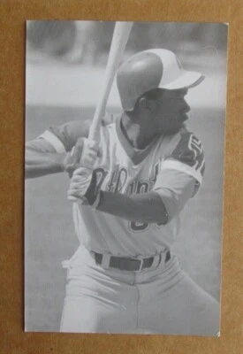 1979 TERRY HARPER ATLANTA BRAVES BASEBALL 3.5" X 5.5" B&W MEL BAILEY POSTCARD - Image 1 of 2