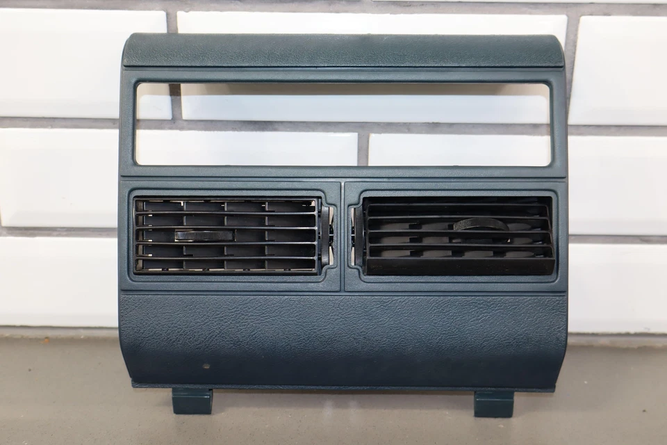 Camión Chevy C/K 88-94 GMT400 OBS tablero azul casete bisel embellecedor con respiraderos Foto 1 de 4