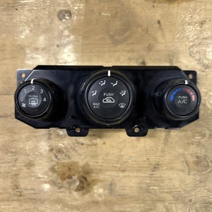2009-2010 Kia Sportage Manual Temperature Control Climate AC Heater OEM - Picture 1 of 7