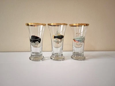 Mid Century Vintage colourful fish fishing shot glasses lads bar - Image 1 of 4