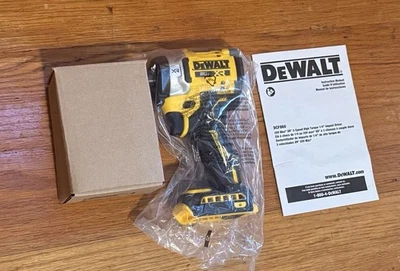 DEWALT 20V XR  Brushless Cordless 1/4" Impact Driver & 6Ah 20/60V MAX FLEX BATTE - Image 1 of 4