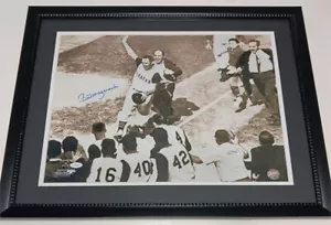 Pittsburgh Baseball B.Mazeroski - 20x24 Auto Frame - Picture 1 of 3