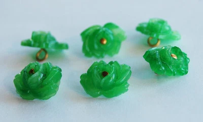 ВИНТАЖНЫЕ СТЕКЛЯННЫЕ ПУГОВИЦЫ • 16x11 мм • 6 ЦВЕТОЧНЫХ ЦВЕТОВ • НЕФРИТОВЫЙ ЗЕЛЕНЫЙ или РОЗОВЫЙ - Изображение 1 из 4