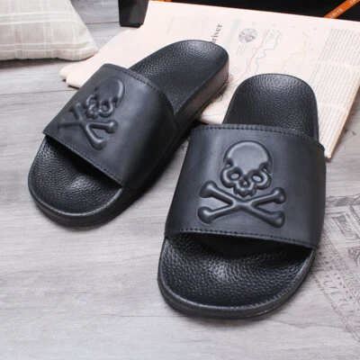 Nuevo Moda Chanclas de Cuero Zapatillas Hombres Mujeres Lujo Calavera Marea Toboganes Negras Foto 1 de 4