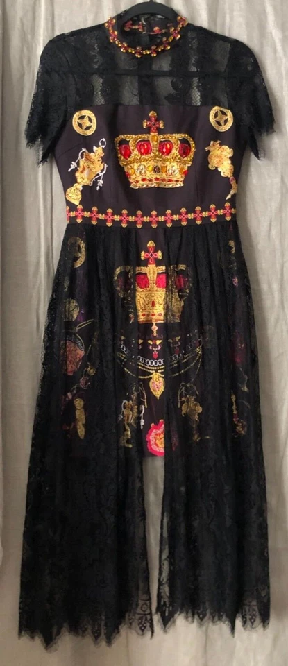 Vestido de Diseñador ANNA DELLO RUSSO Raro Mediano M Aristocracia Reyes Corona Retro Foto 1 de 4