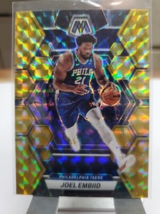 2022-23 Panini Mosaic Basketball #141 Joel Embiid Reactive Yellow