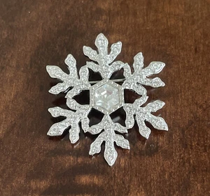 Swarovski Schneeflocke Brosche Schwan signiert rhodiniert mit weißen Kristallen - Bild 1 von 9