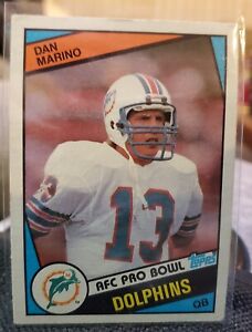 YOU ARE BIDDING ON A 1984 TOPPS DAN MARINO ROOKIE CARD NUMBER 123( DO)