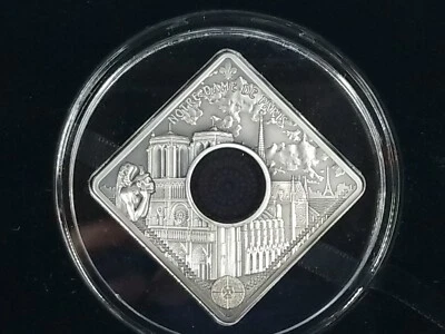 2017 Palau Notre Dame $10 Stained Glass 50g Silver Coin $10 Antique Limited /999 - Image 1 of 4